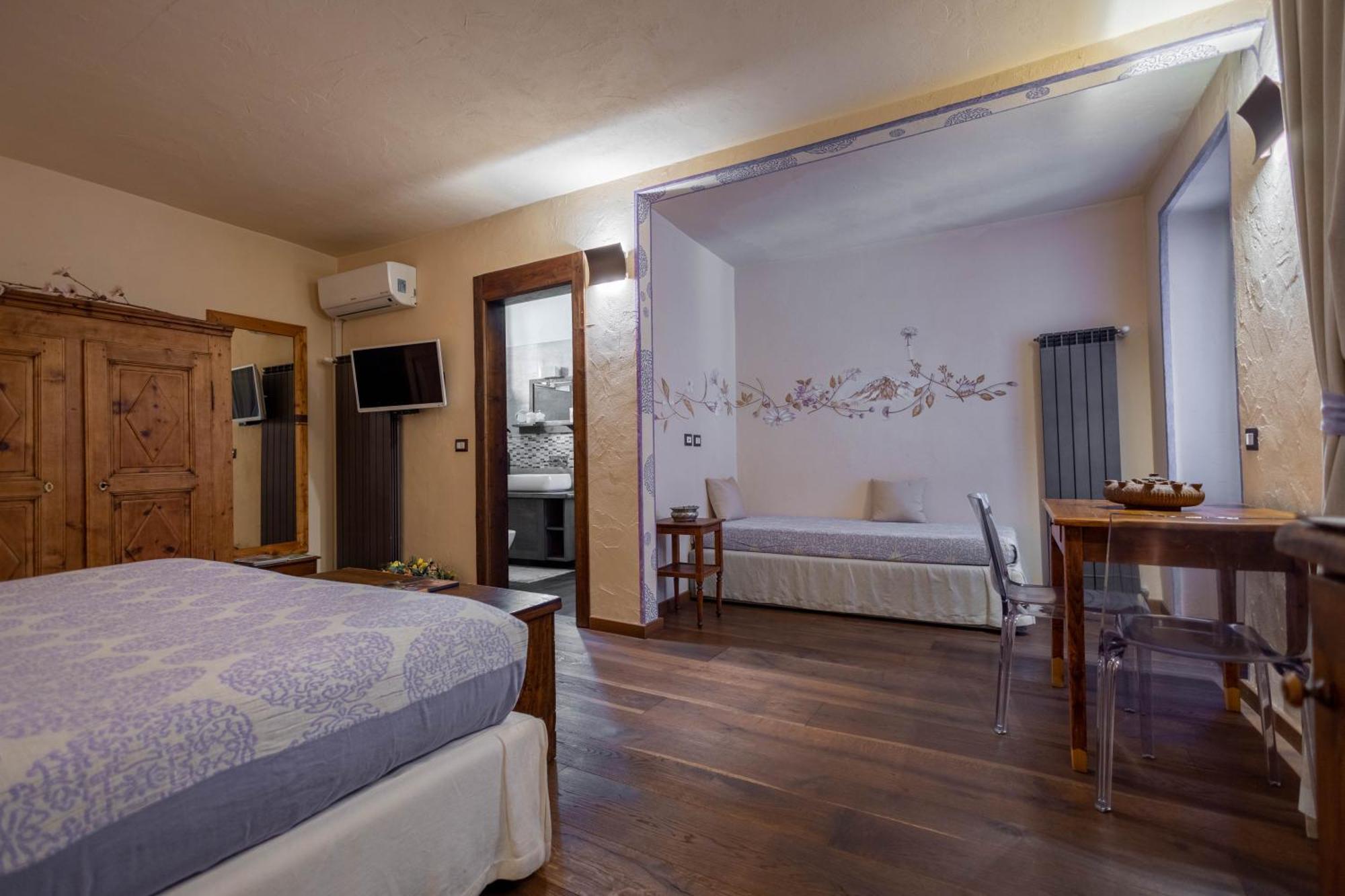 Domus Antica Aosta Hotel Екстериор снимка