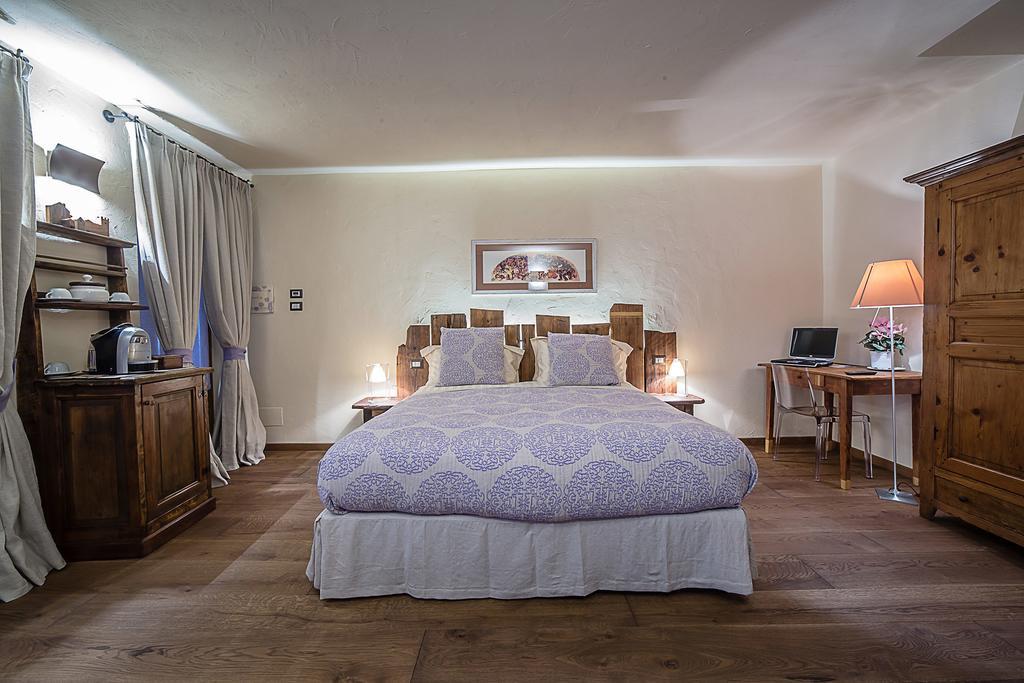 Domus Antica Aosta Hotel Екстериор снимка